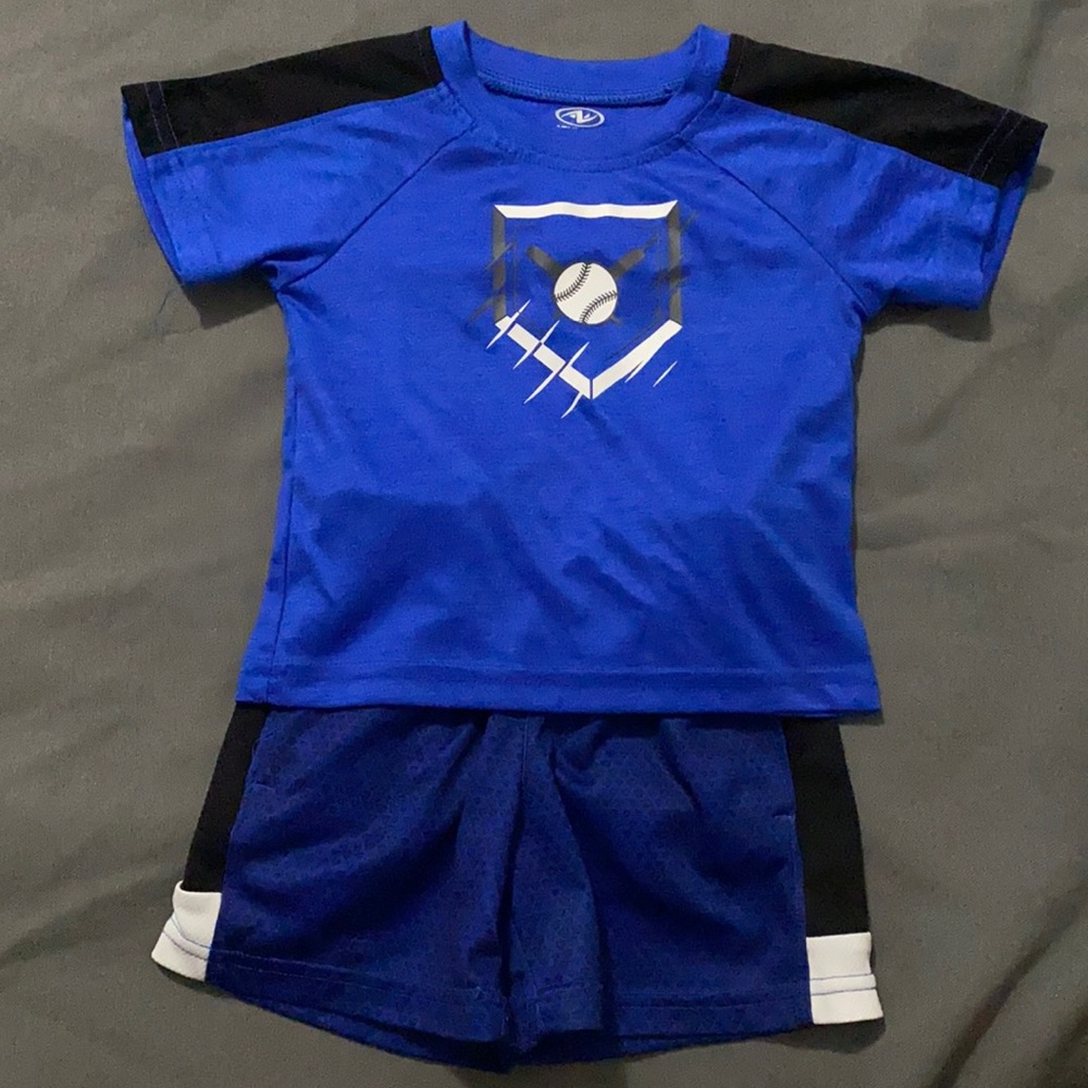 Athletic set